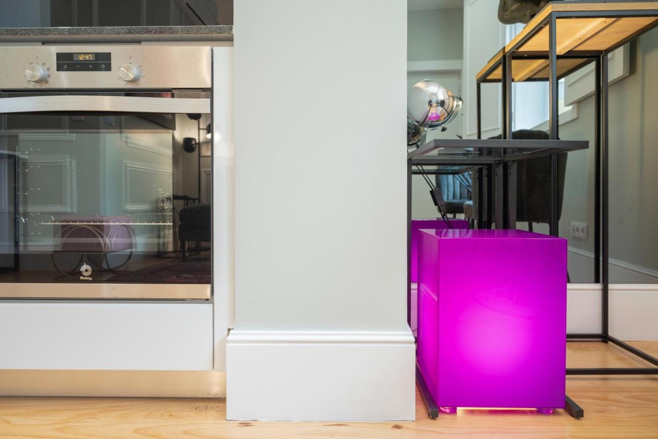 Cocoon Almada Appartamento Oporto